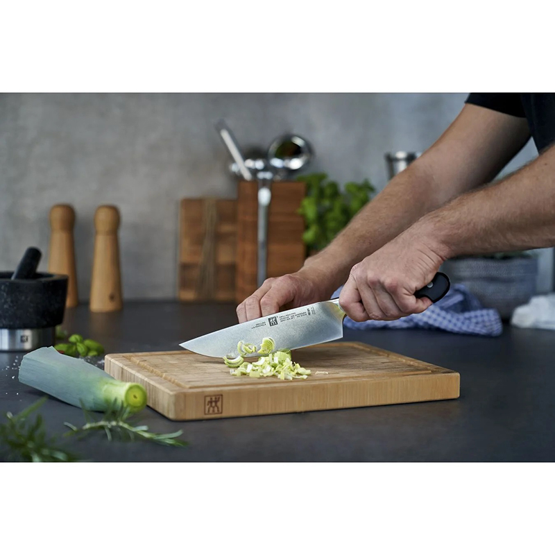 Zwilling Pro, Chef's knife - нож (20 см) - слика 4