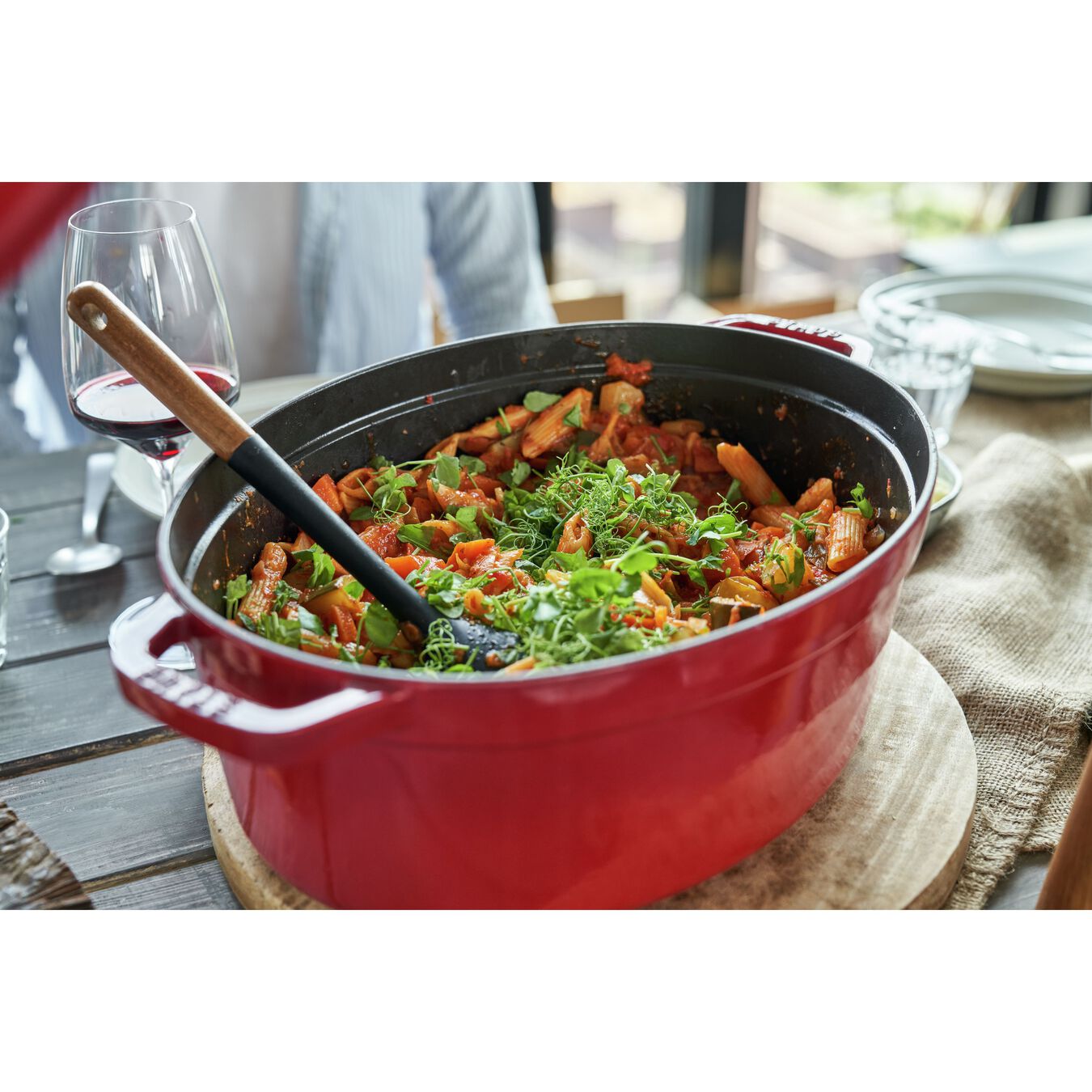 Staub La Cocotte - тенџере, 37 см, cherry - слика 2
